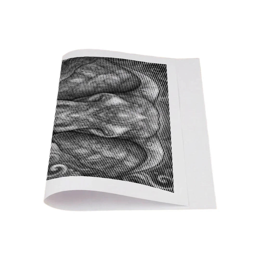 Słoń na obrazie w kształcie kropki w chmurze