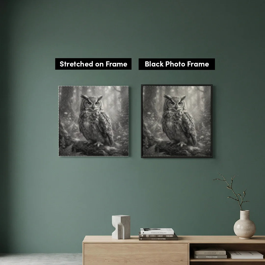 Słodka sowa na obrazie w kropki na gałęzi